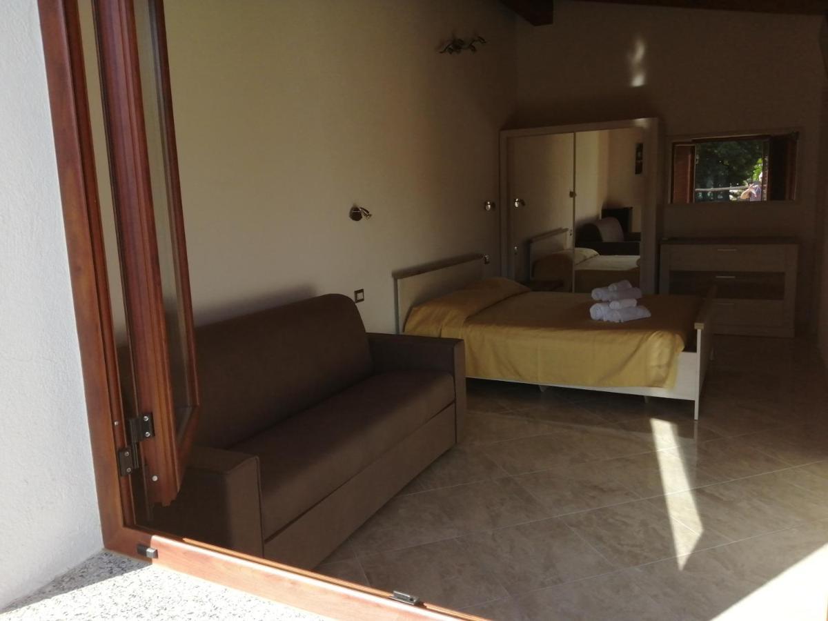 Bed and Breakfast Il Frutteto Torre delle Stelle Exterior foto