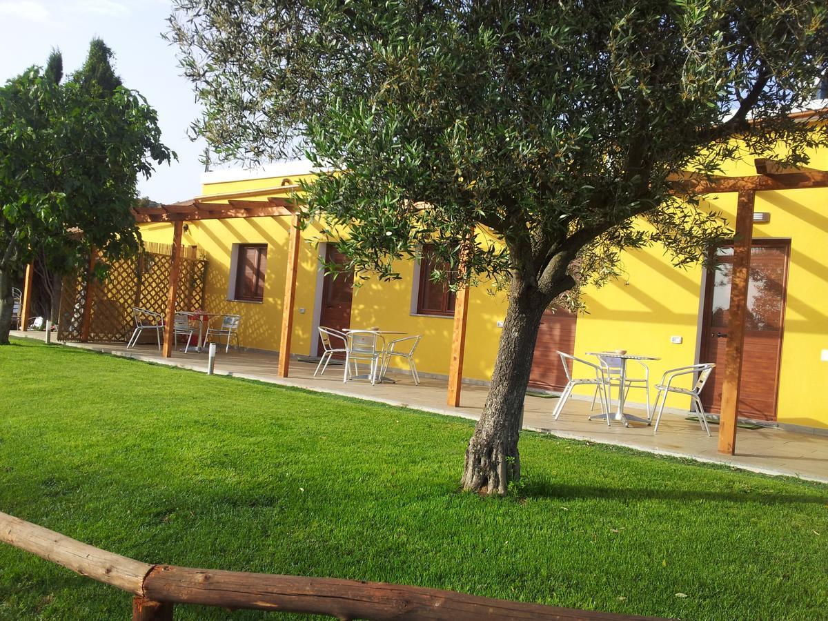 Bed and Breakfast Il Frutteto Torre delle Stelle Exterior foto